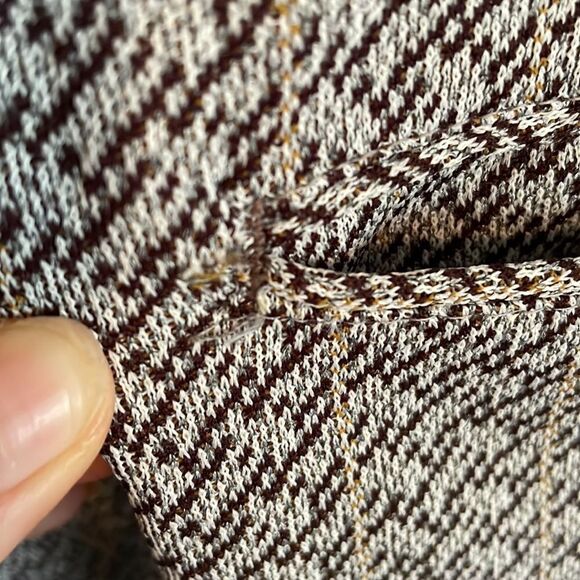 Vtg 70s brown, gray & tan patterned double knit pants - Picture 7 of 7
